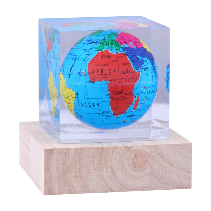 Προσαρμοσμένη διακόσμηση σπιτιού τετράγωνο πολυγωνικό κυλινδρικό διαυγές Plexiglass Crystal Acrylic Mini Desk Globe Paper Weight Ornament